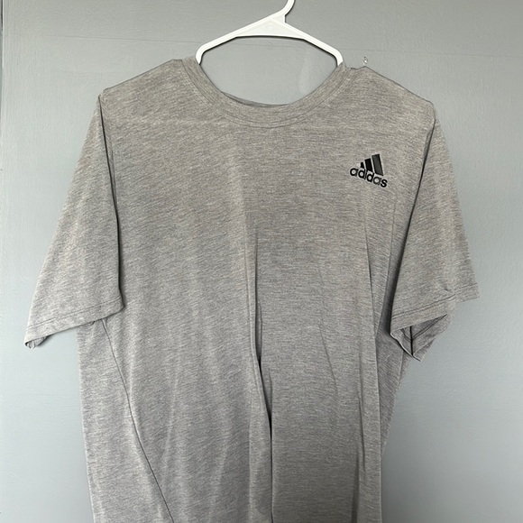 Grey Adidas Tee - Picture 1 of 1